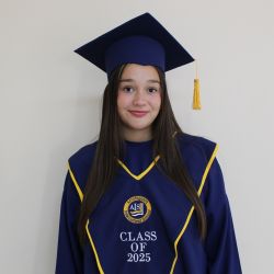 Huez Espinoza, Antonia Belén