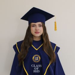 Yanine Weinstein, Franca